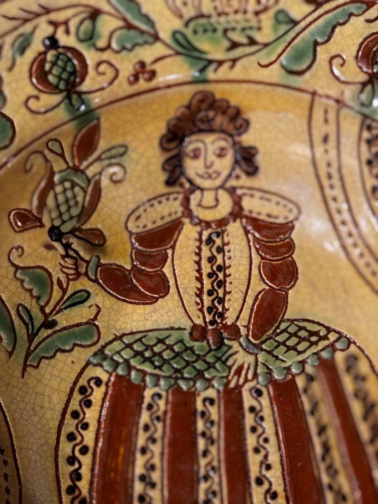 Bowl a/Royal Lady David T Smith