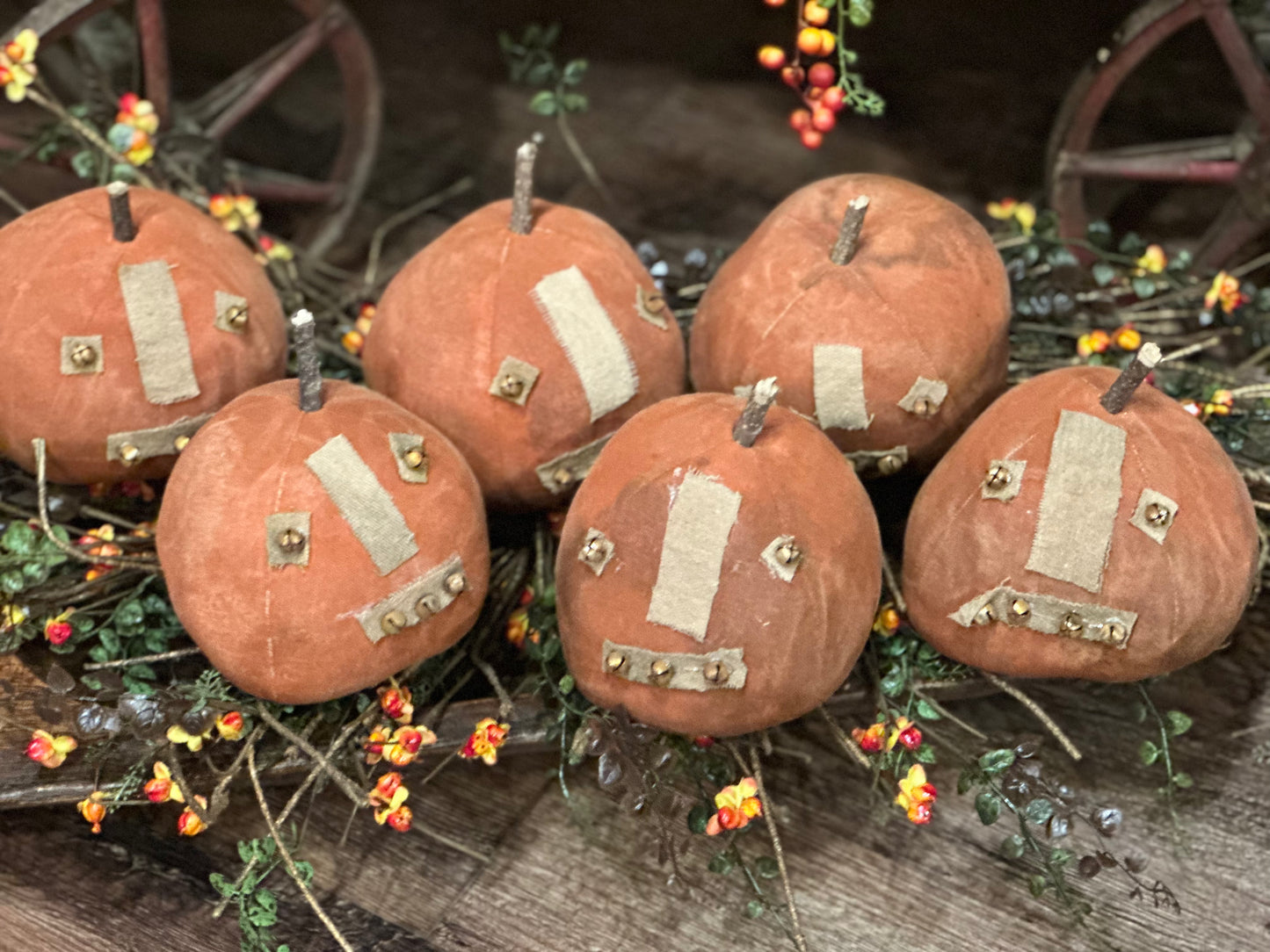 Jack O Lantern w/Bells Bowl Filler