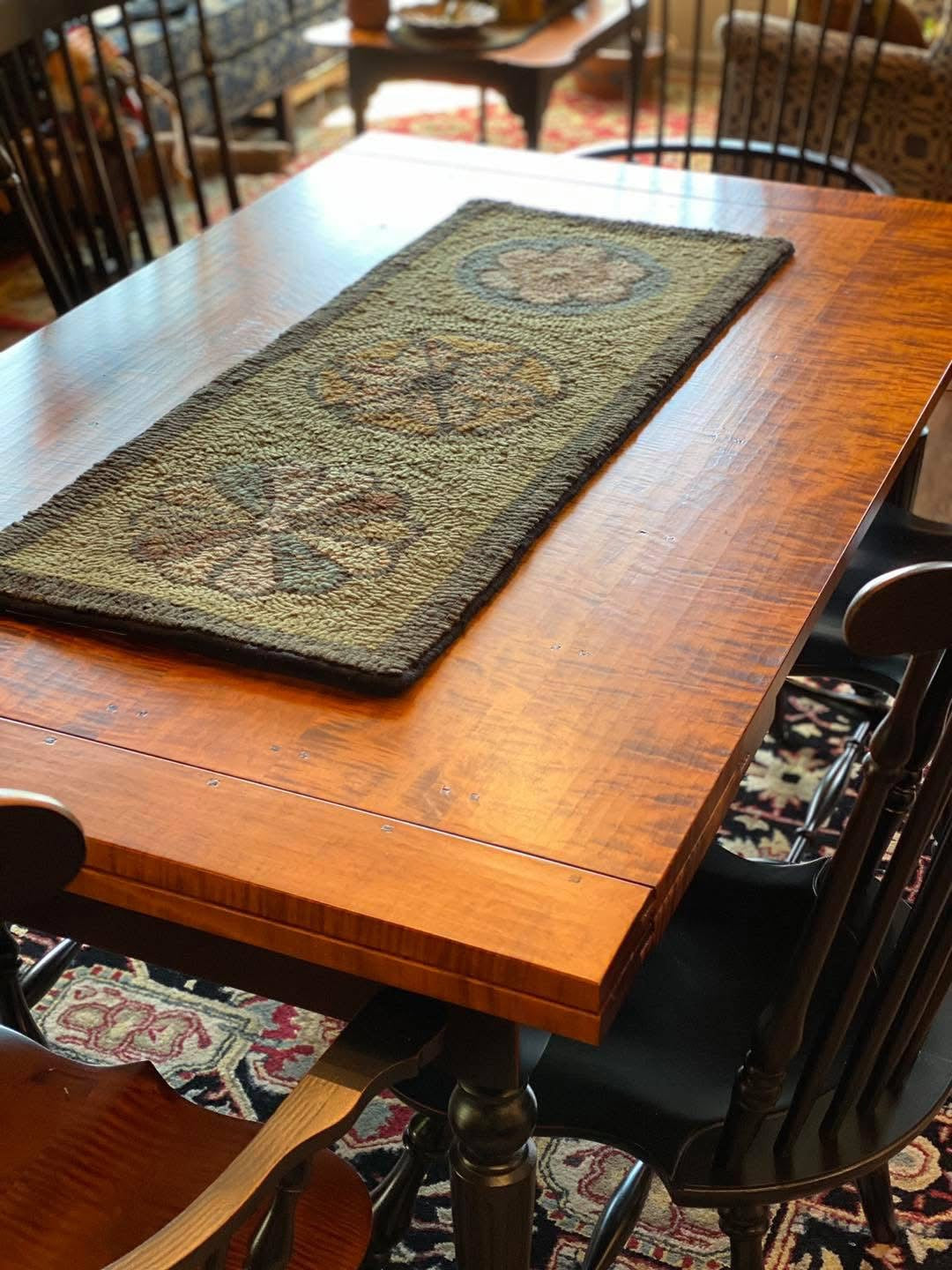 Dining Table w/Company Leaves