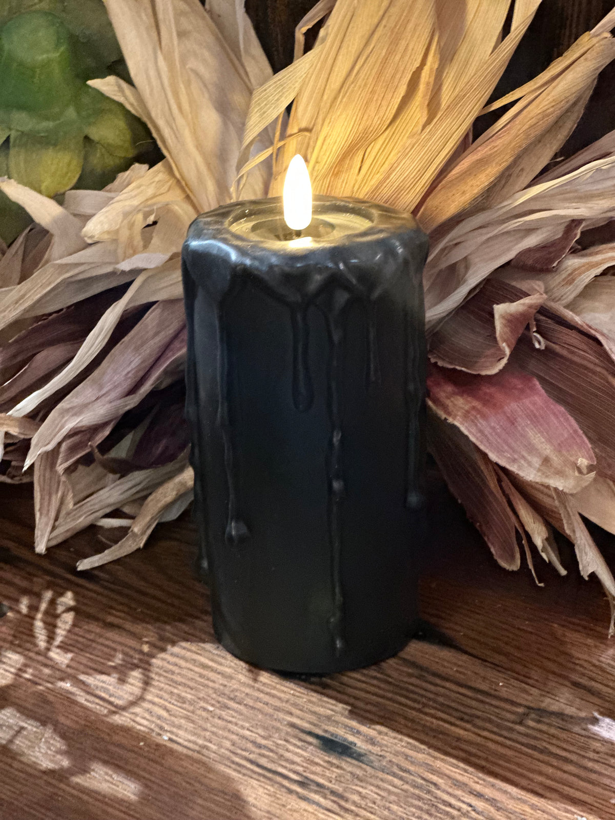 3D Realistic Black Pillar Candle