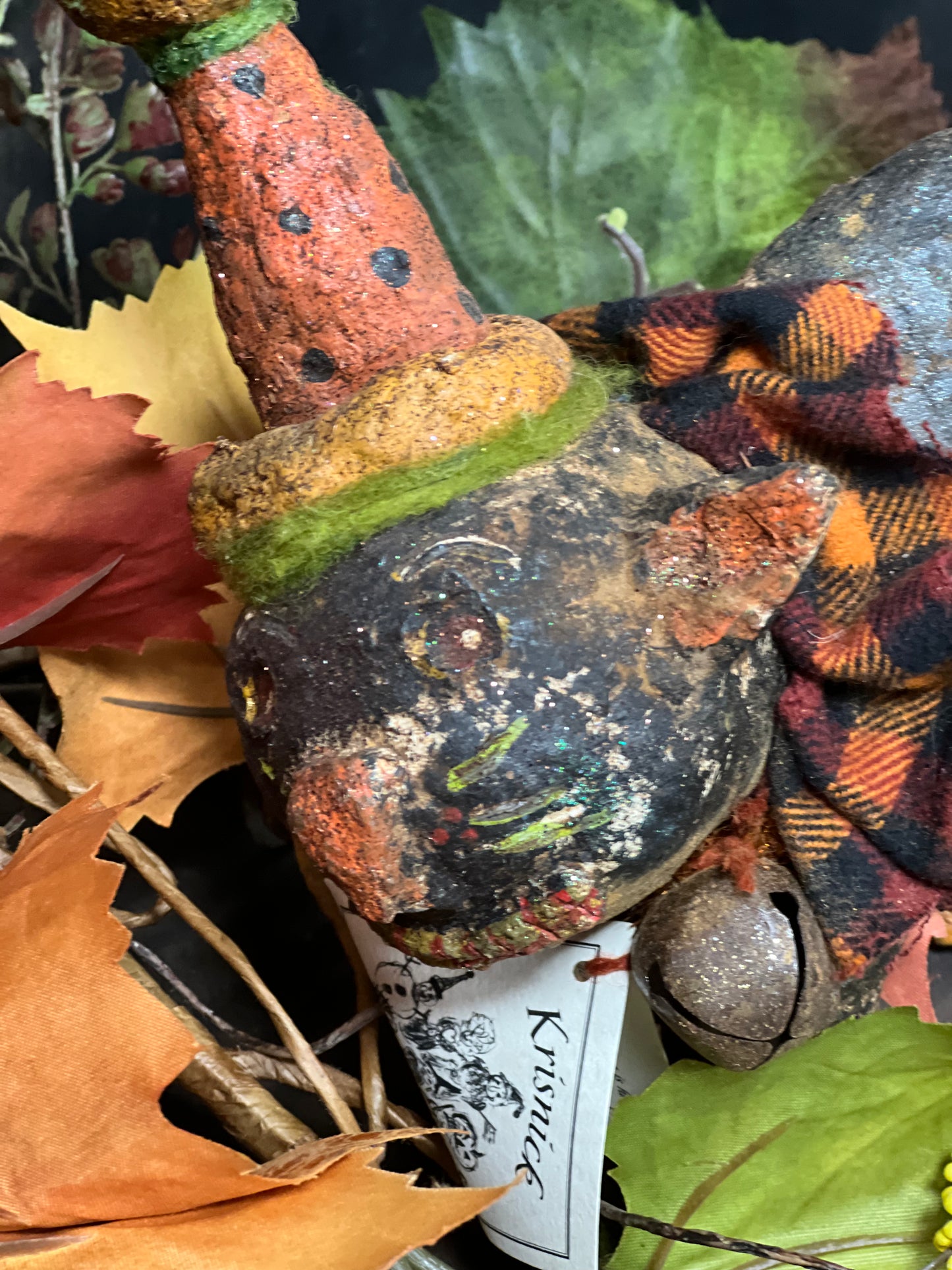 Krisnick Small Black Cat Fall