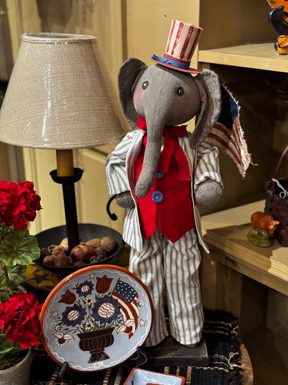 Vicki’s Colonial Dolls