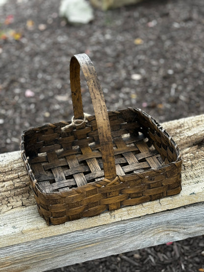 Primitive Pie Baskets