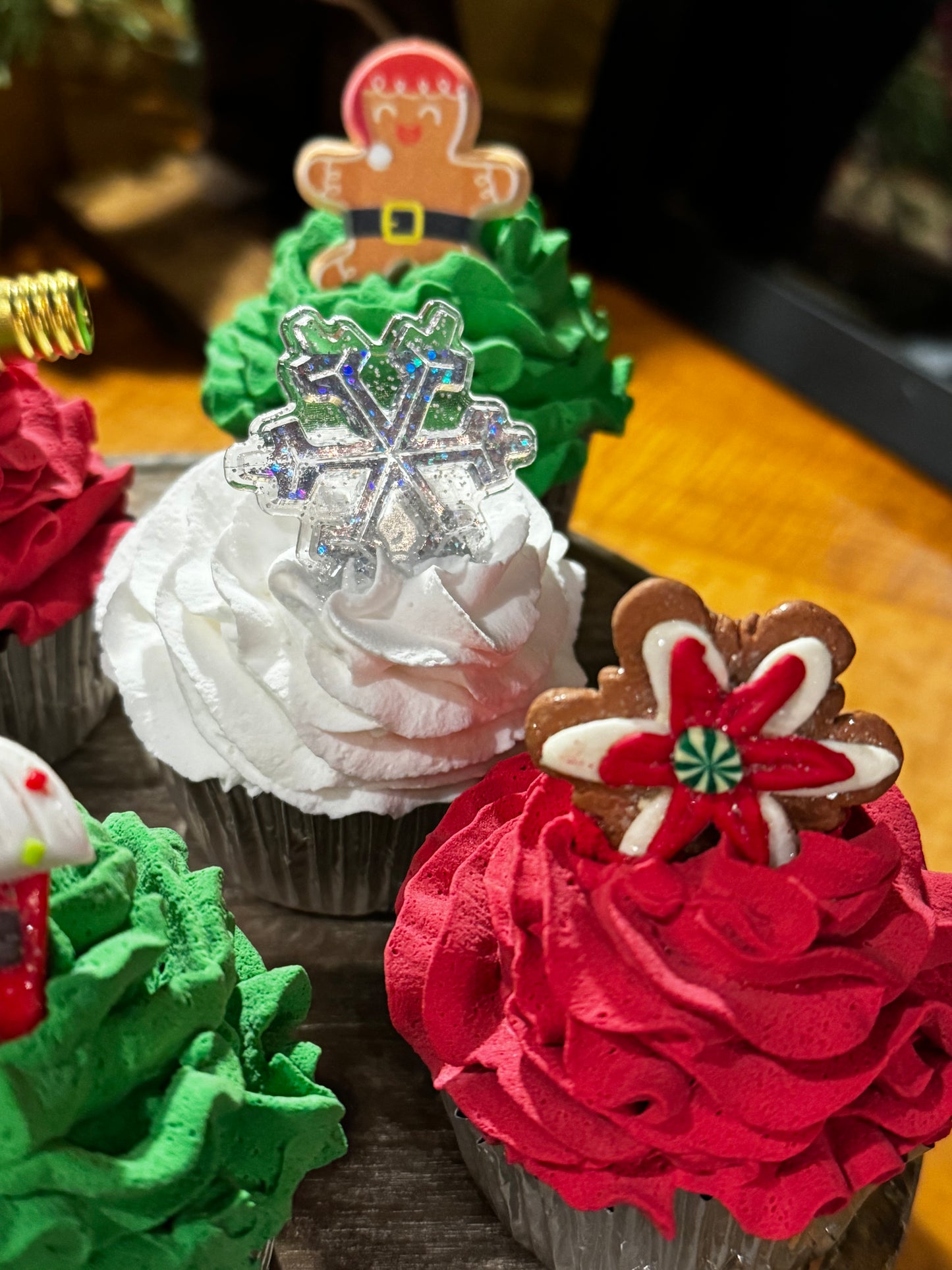 Faux Holiday Cupcakes