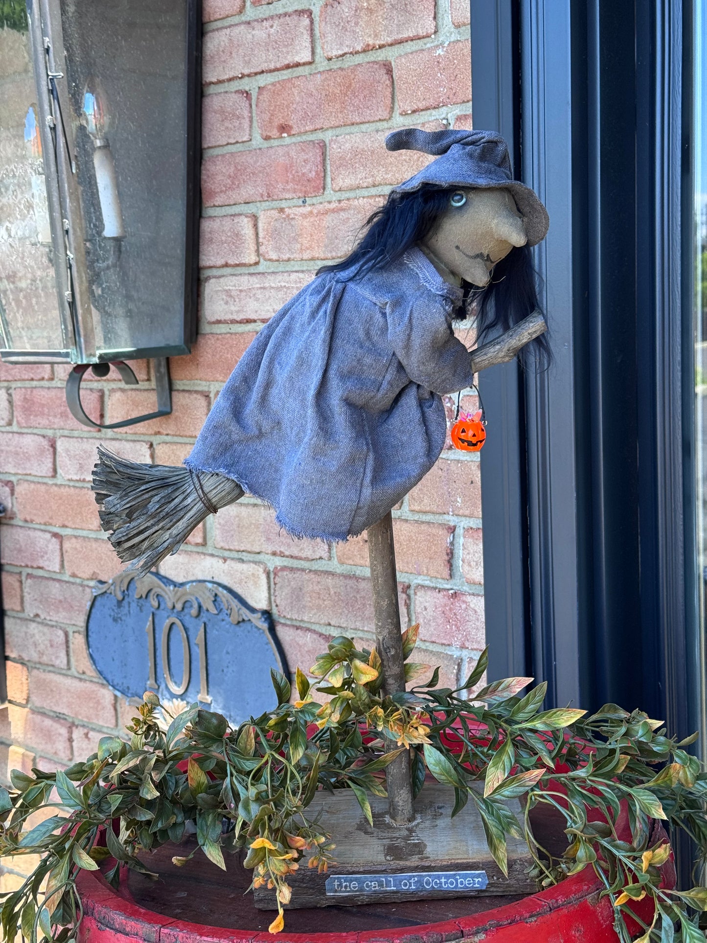 2 Chics Flying Witches