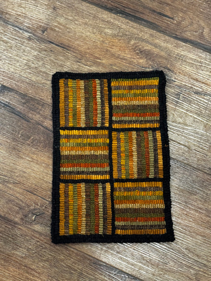 Rhonda’s Fall Hooked Rugs