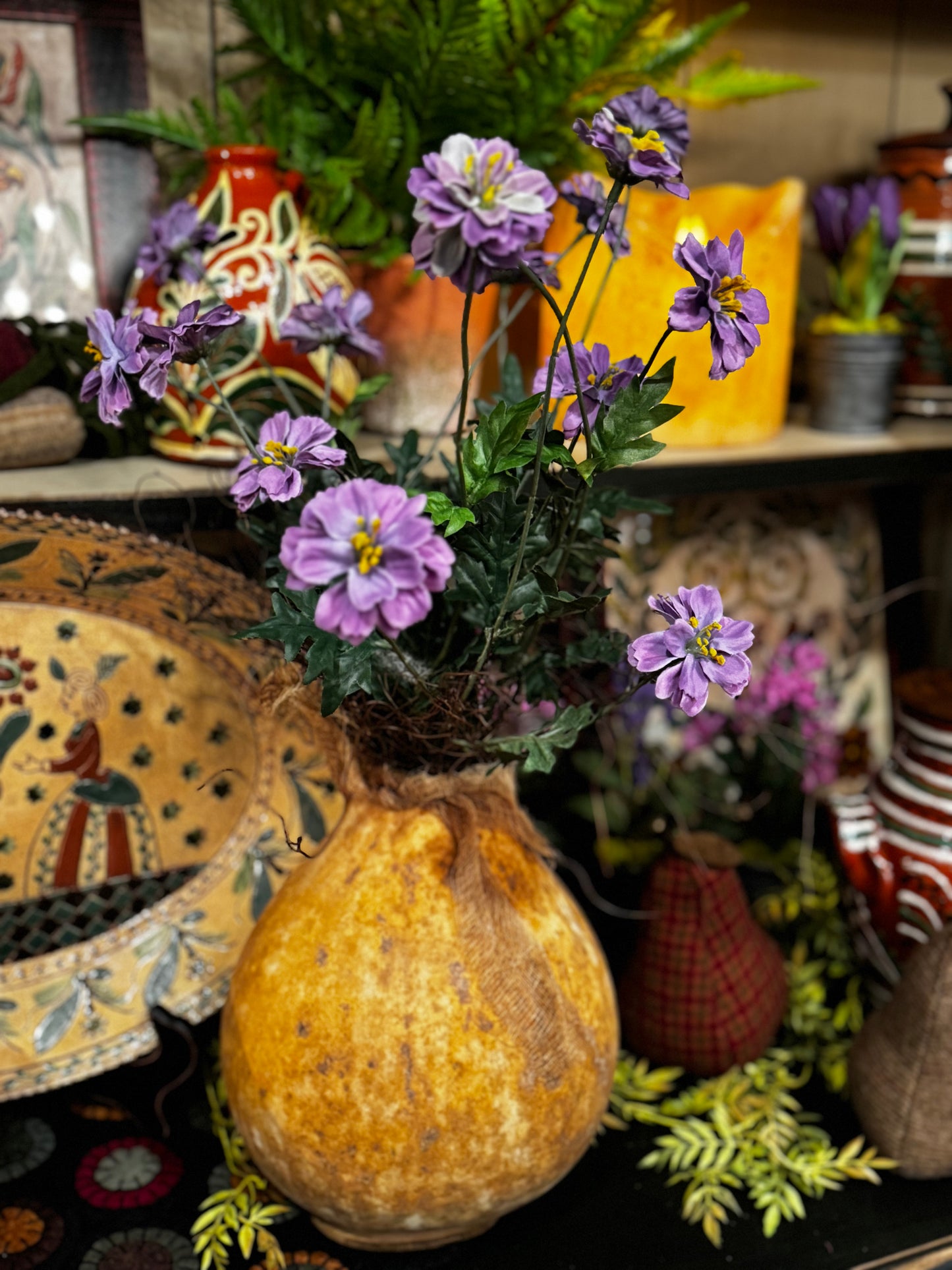 Primitive Gourd w/Fowers