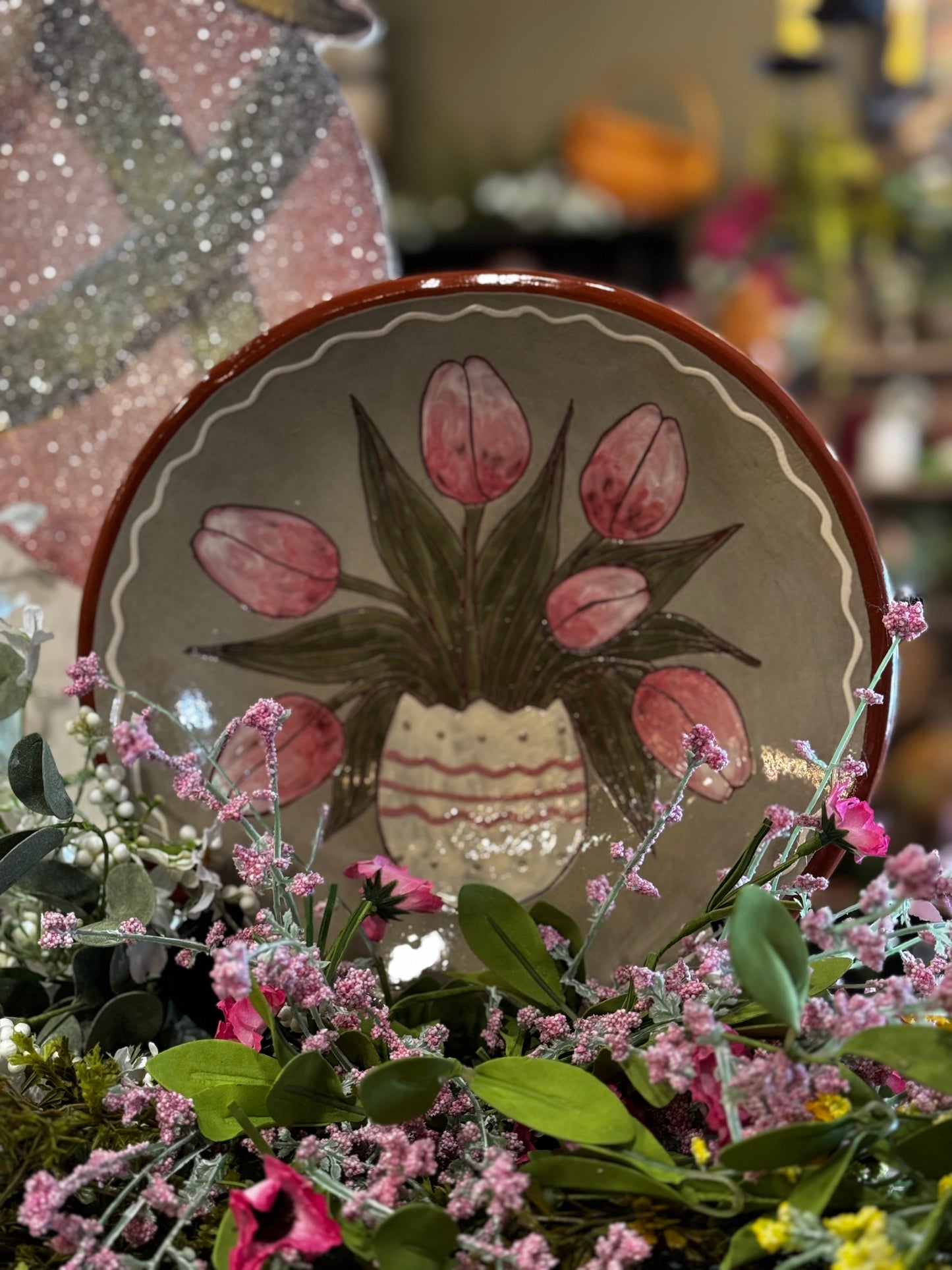 Red Oaks Spring Urns w/Flowers 10”