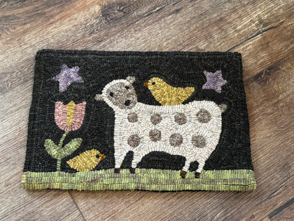 Rhonda’s Spring Hooked Rugs