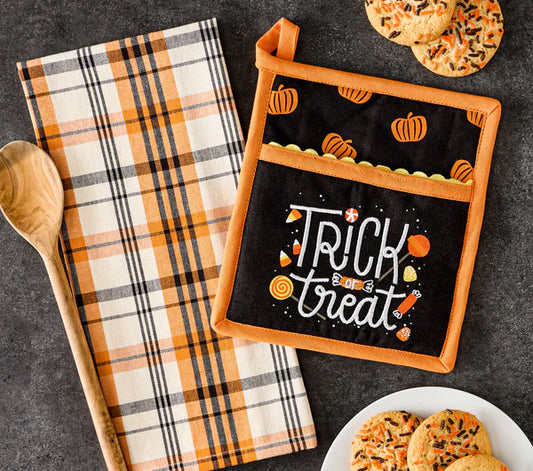 Trick or Treat Potholder Gift Set