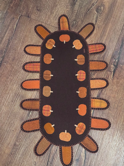 Wool Appliqué Fall Runners