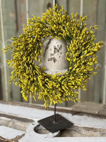 Beautiful Yellow Berry Candle Ring