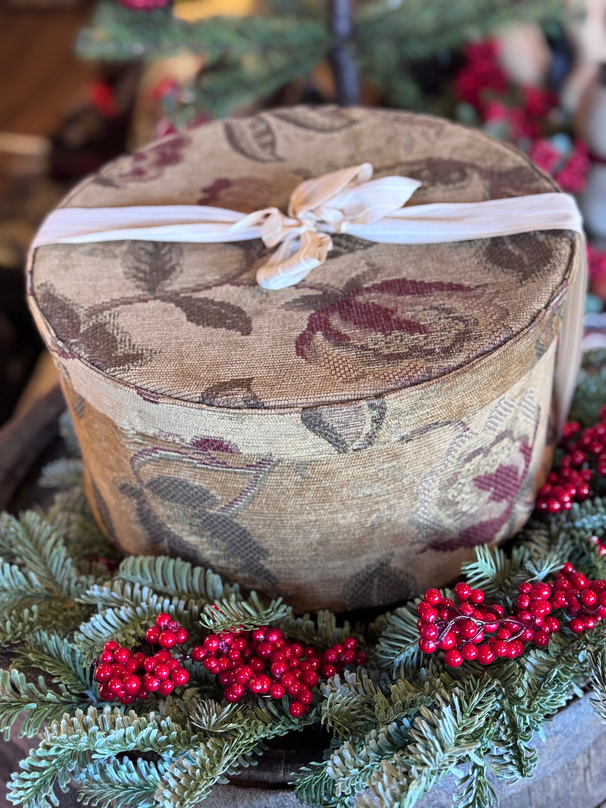 Upholstered Fabric Boxes￼