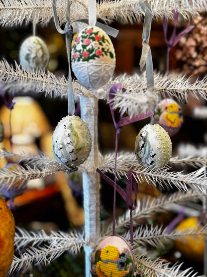 Hand Painted Austria Eggs Spring