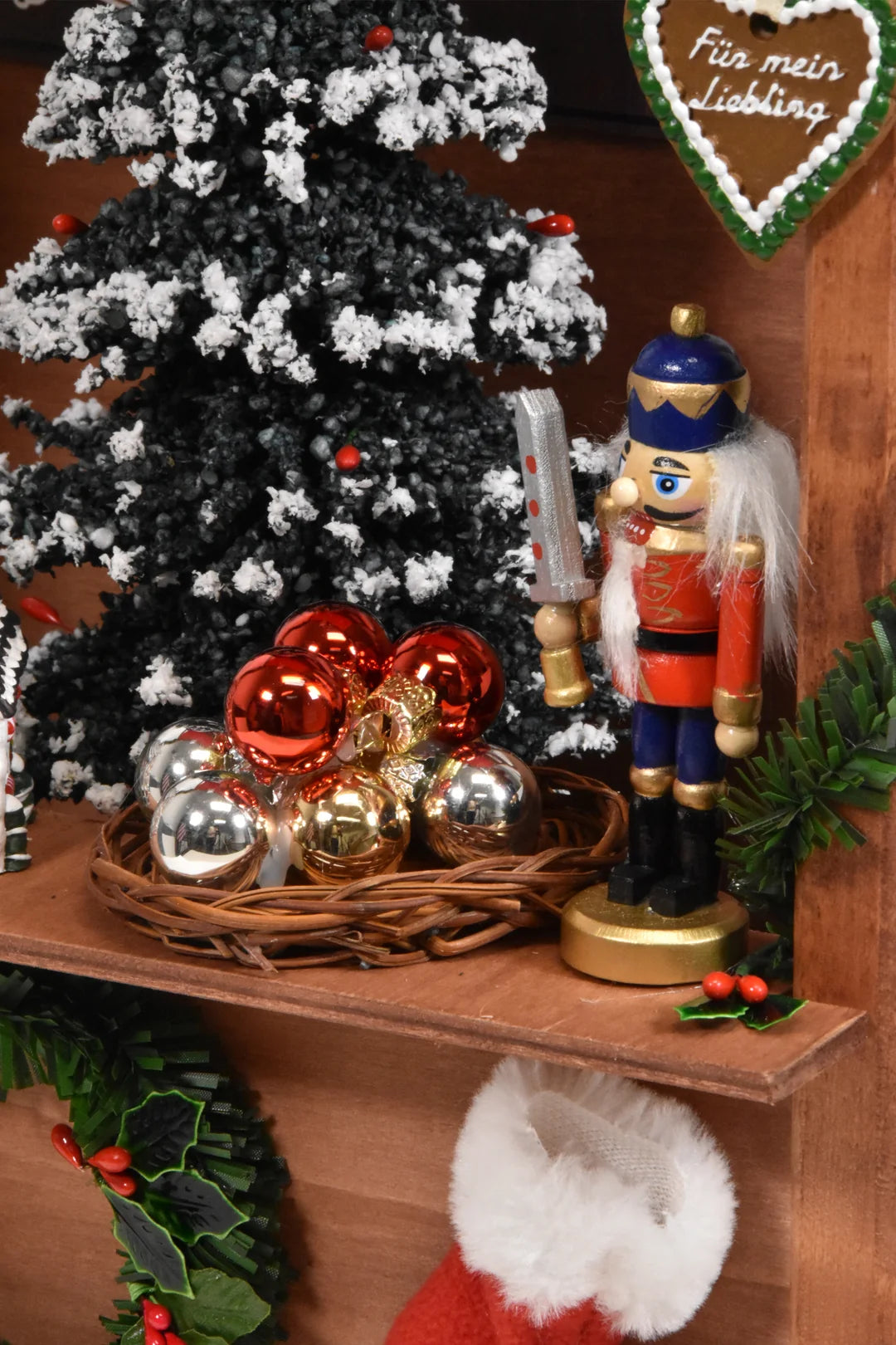 Byers Choice Christmas Market Winter