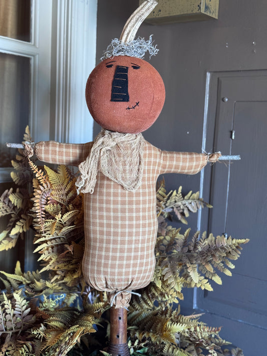 Pumpkin Scarecrow on Bobbins