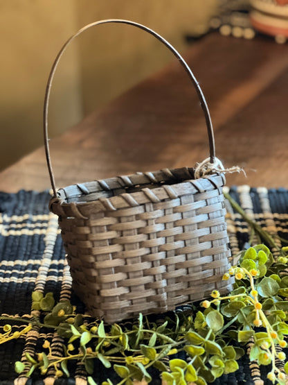 Primitive Square Trinket Basket