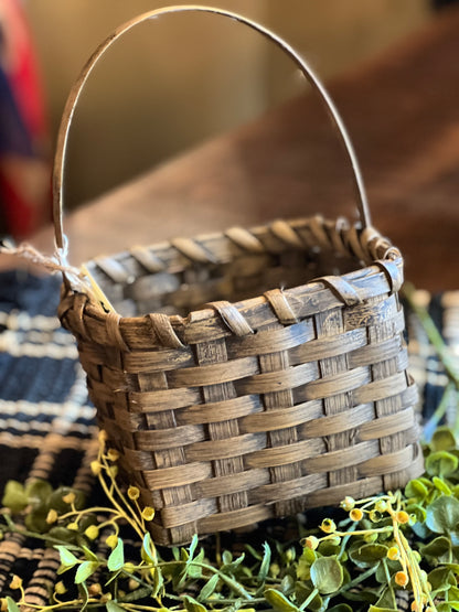 Primitive Square Trinket Basket