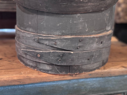 Antique Medium Gray Firkin