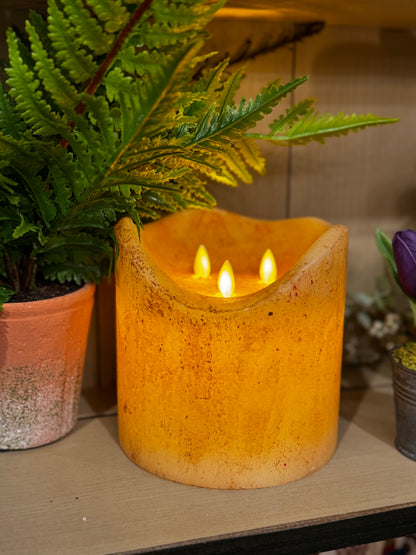 Moving Flame 3 Wick Candle