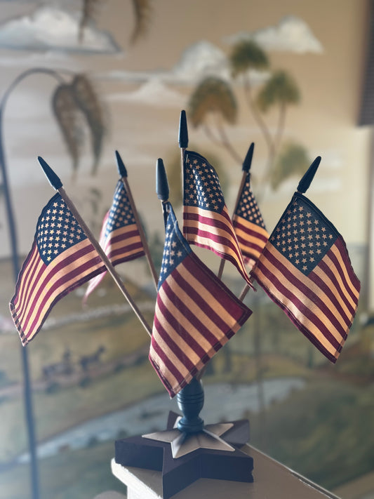 Primitive Flag Holder w/Flags