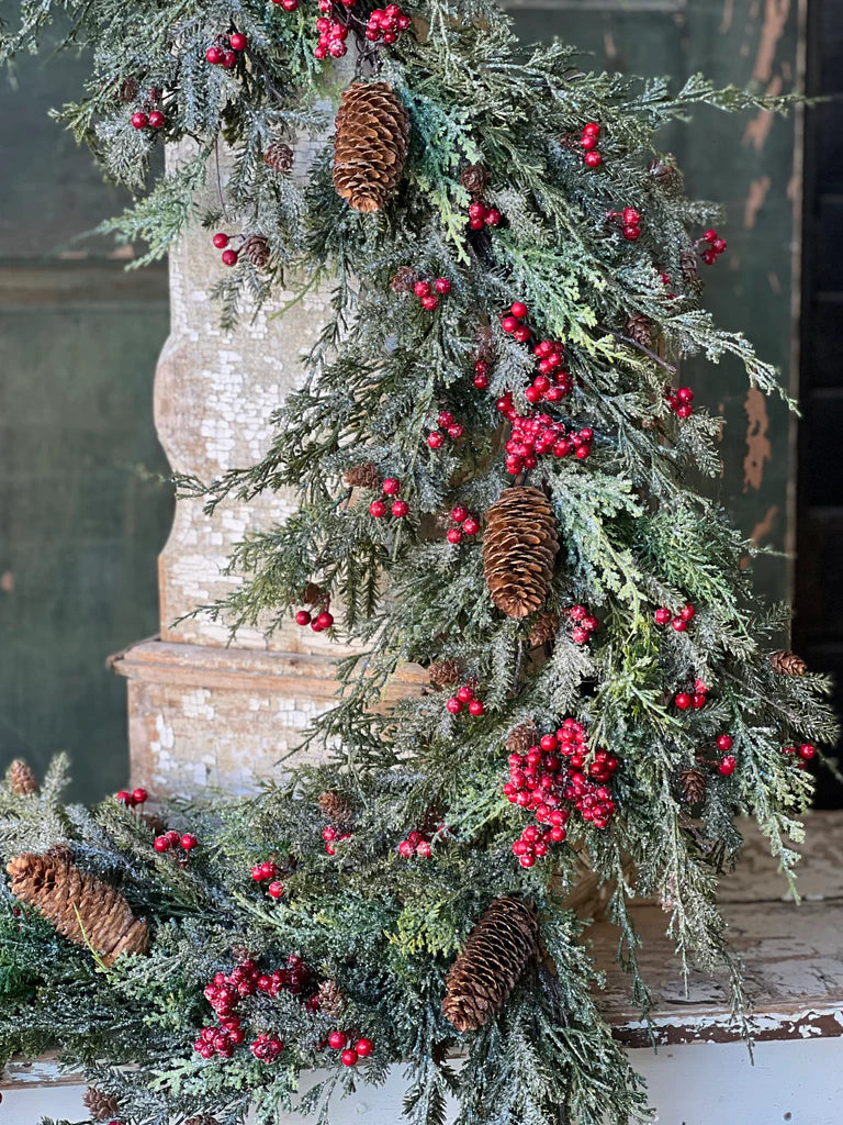 Pine w/Berries Cedar Garland 60” Winter