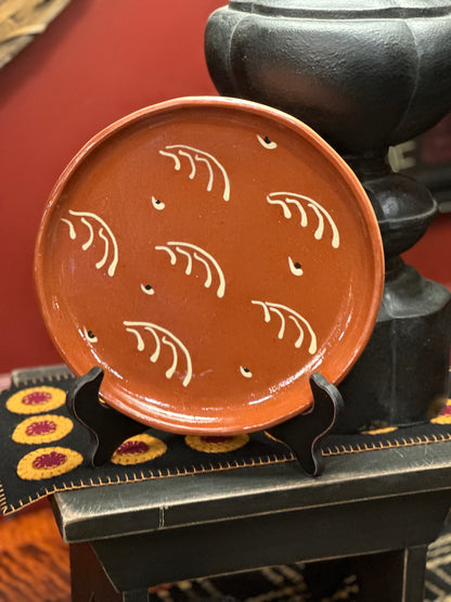 Red Oaks 10” Slip Trailed Plate