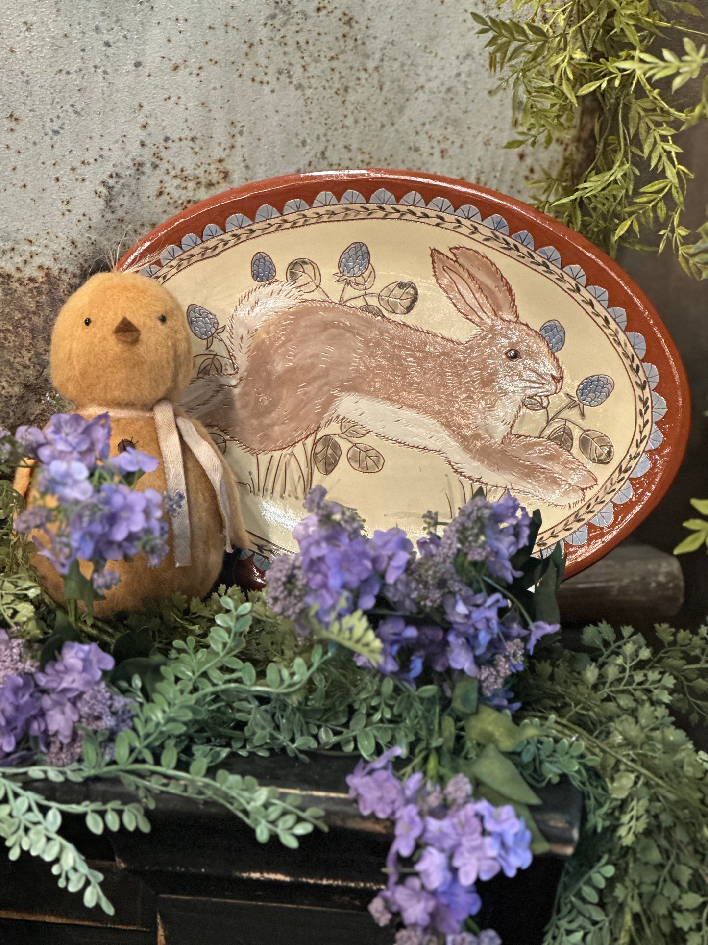 Red Oaks Large Spring Plate – Pine Cone Gift Shoppe