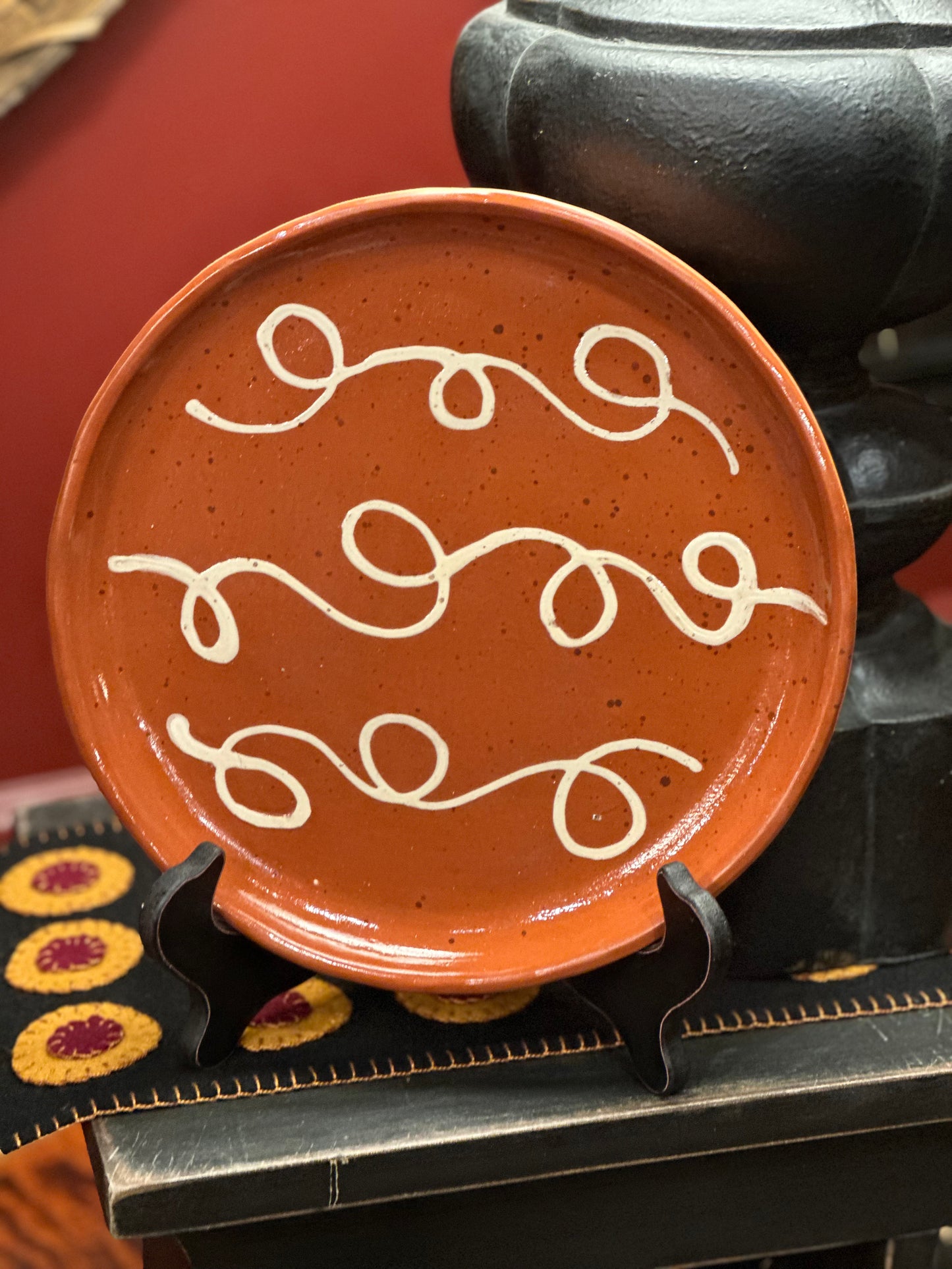 Red Oaks 10” Slip Trailed Plate