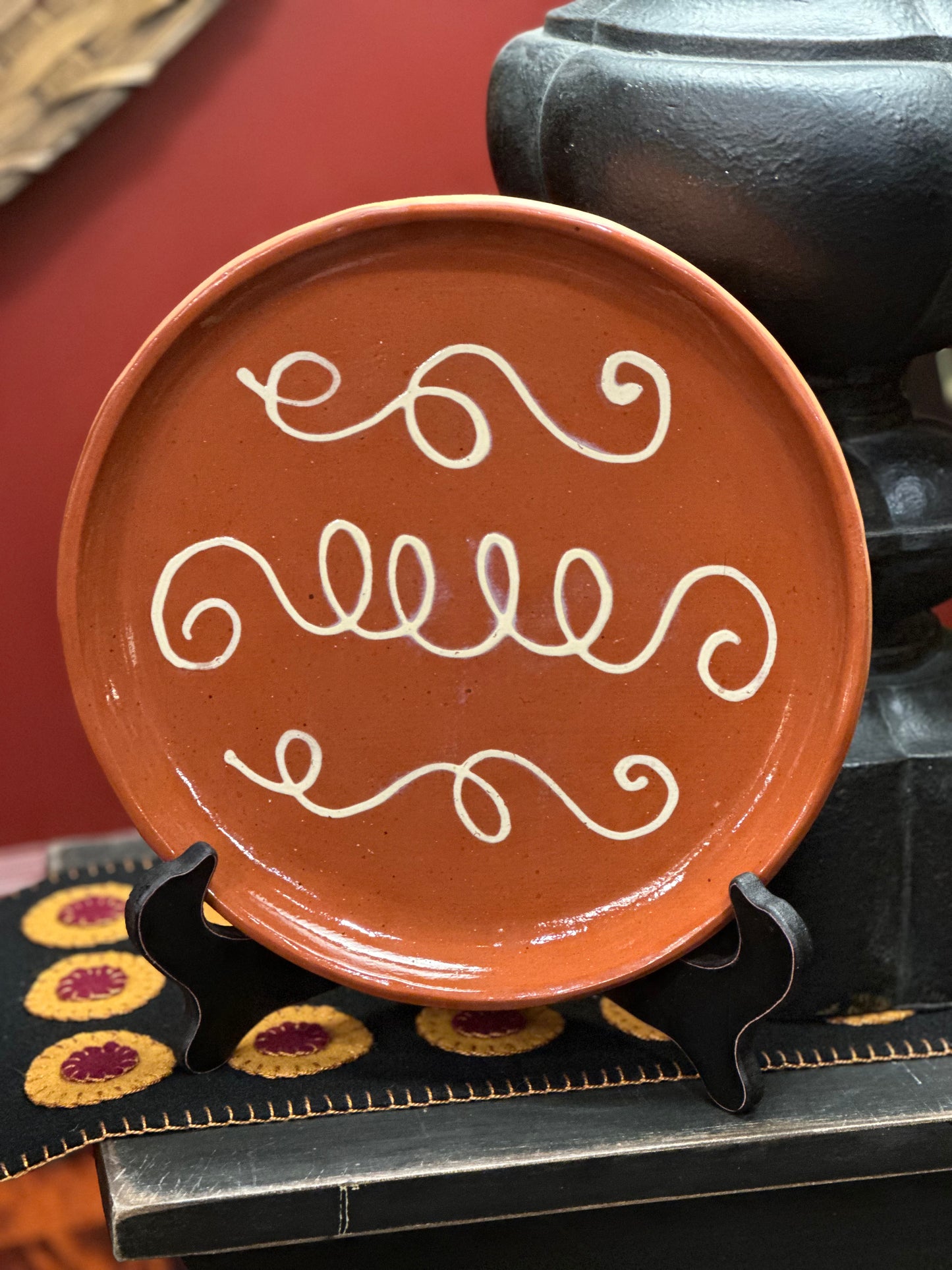 Red Oaks 10” Slip Trailed Plate
