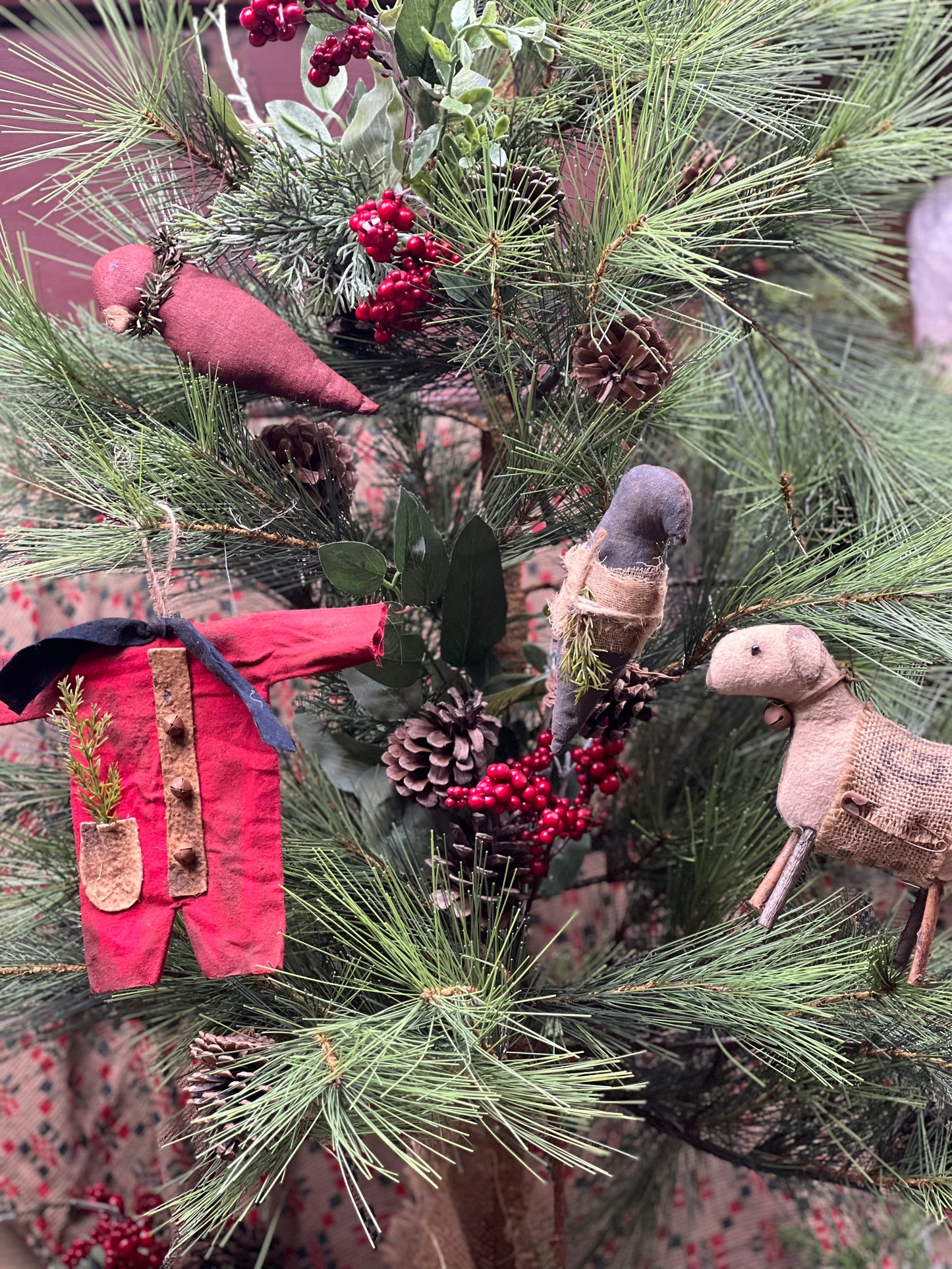 Primitive Ornaments ￼