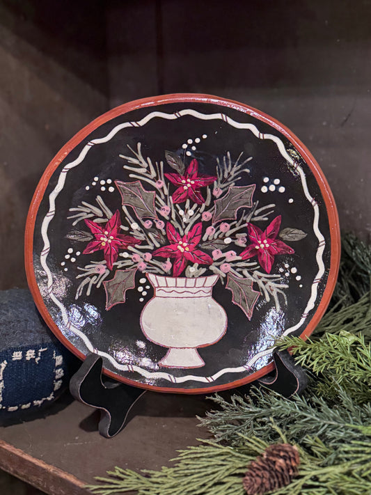 Red Oaks 10” Poinsettias in Urn Plate Winter