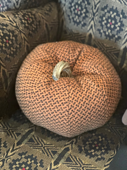 Colleen’s Wool Pumpkins