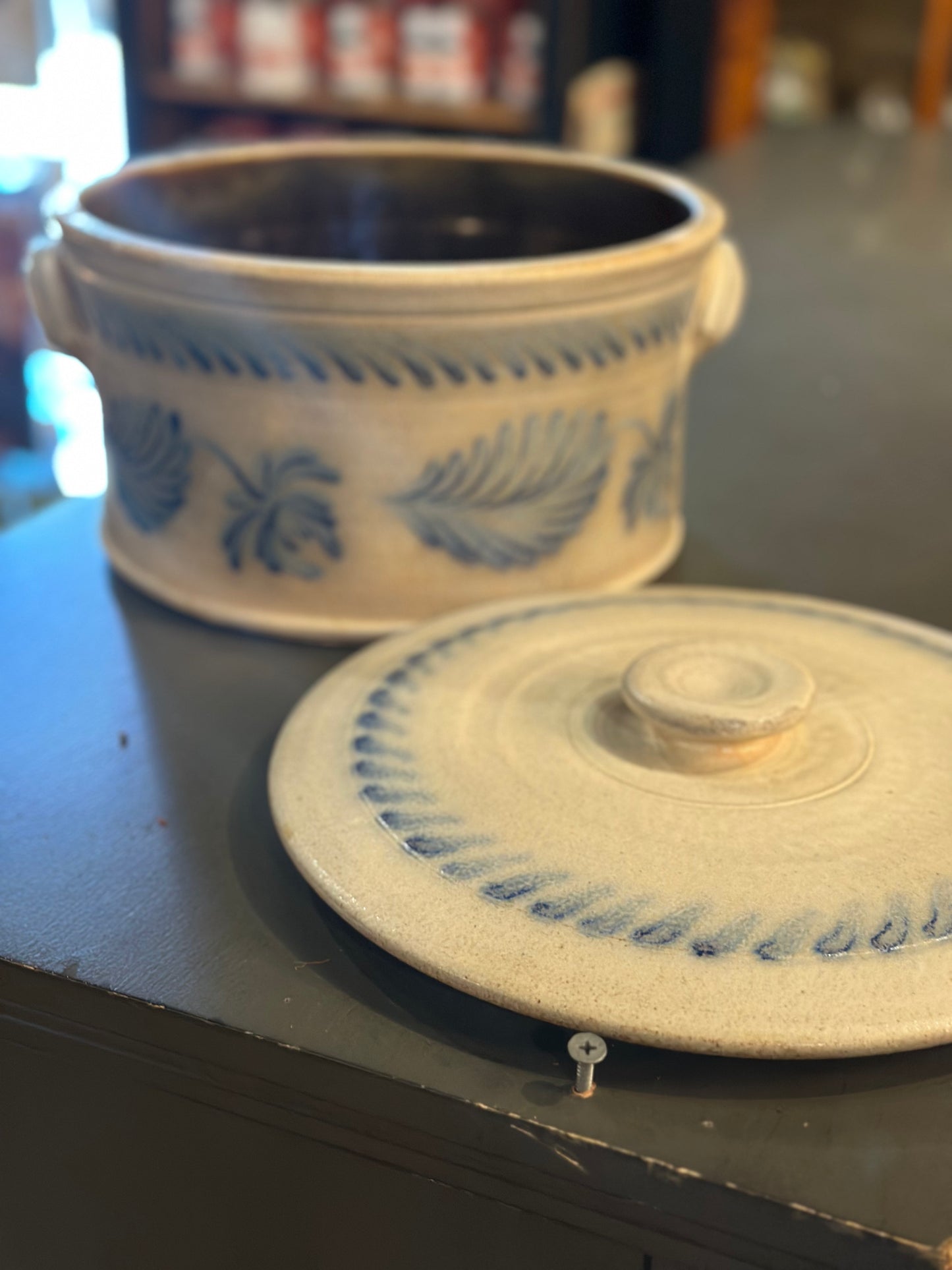 Crocker and Springer Large Cake Crock