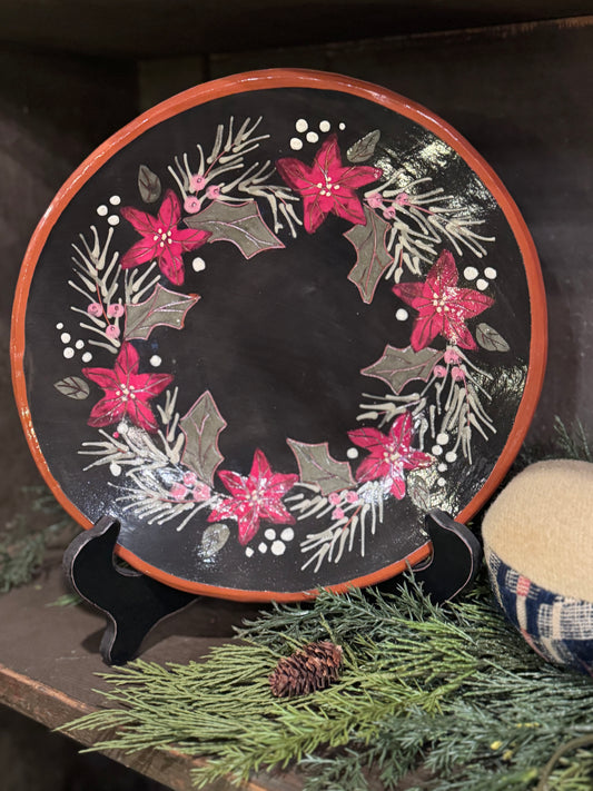 Red Oaks 10” Poinsettia Garland Plate Winter