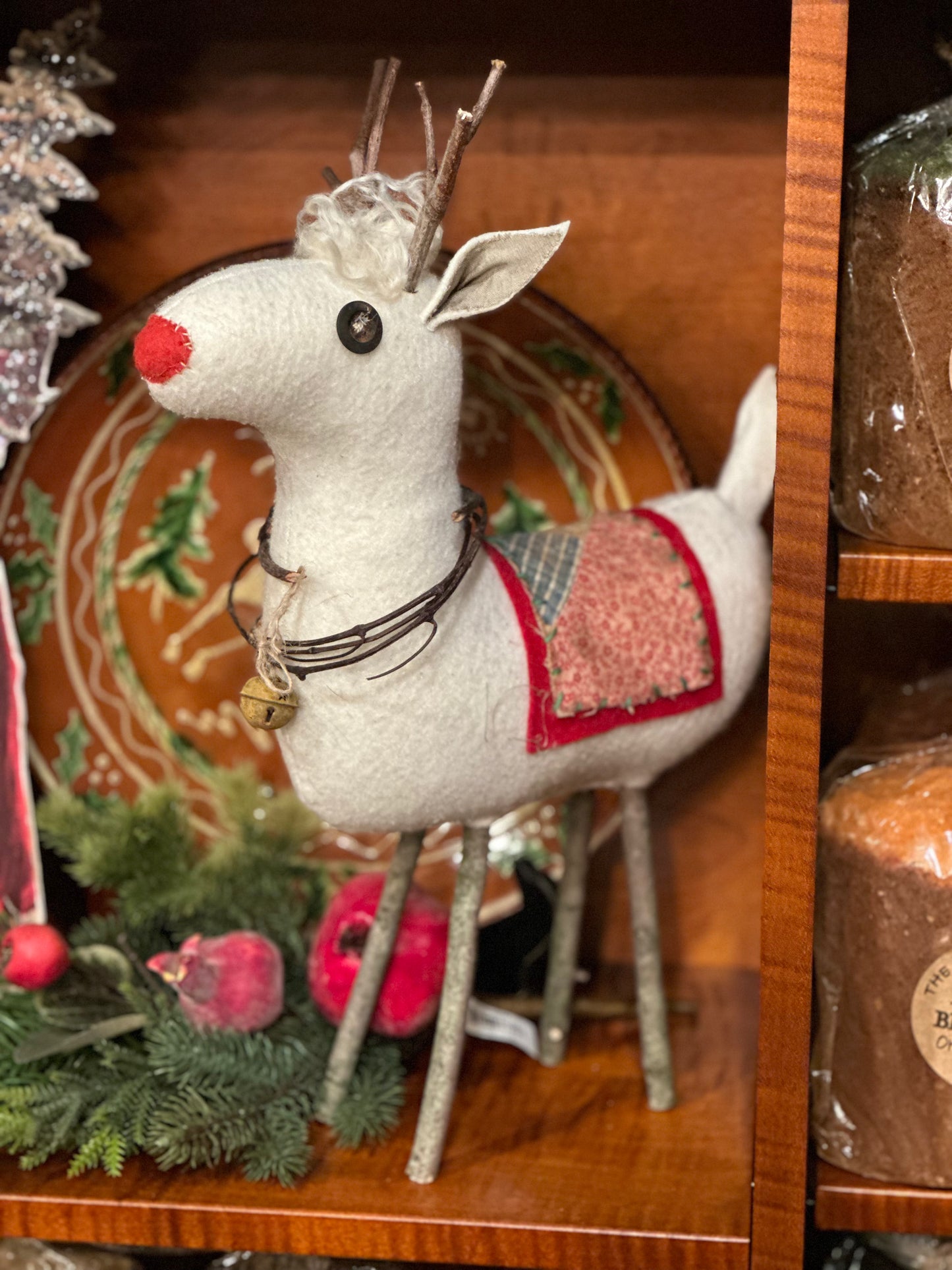 Little Deer w/Quilt Saddle