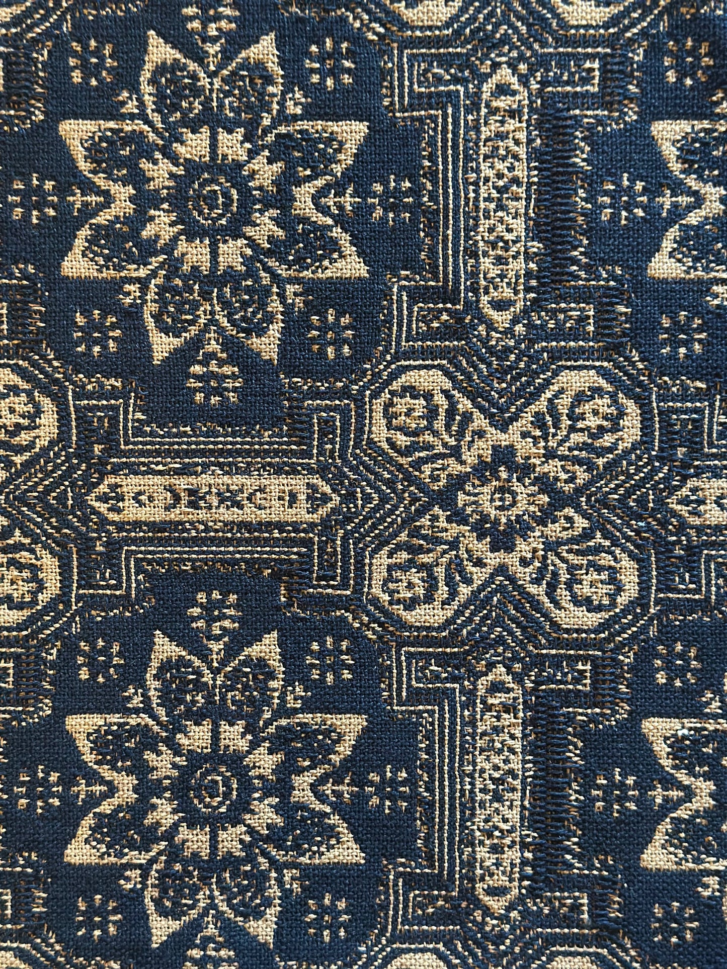 2130 Albany Mustard/Black Grade B