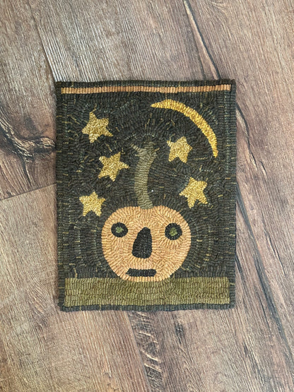 Rhonda’s Fall Hooked Rugs