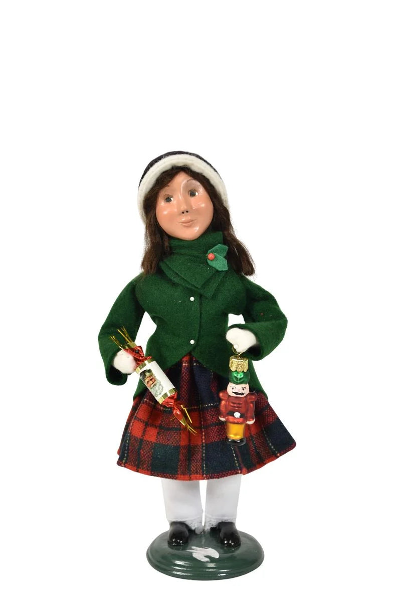 Byers’ Choice Ornament Family Girl Winter