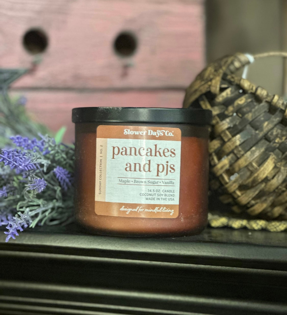 Crossroad Candles