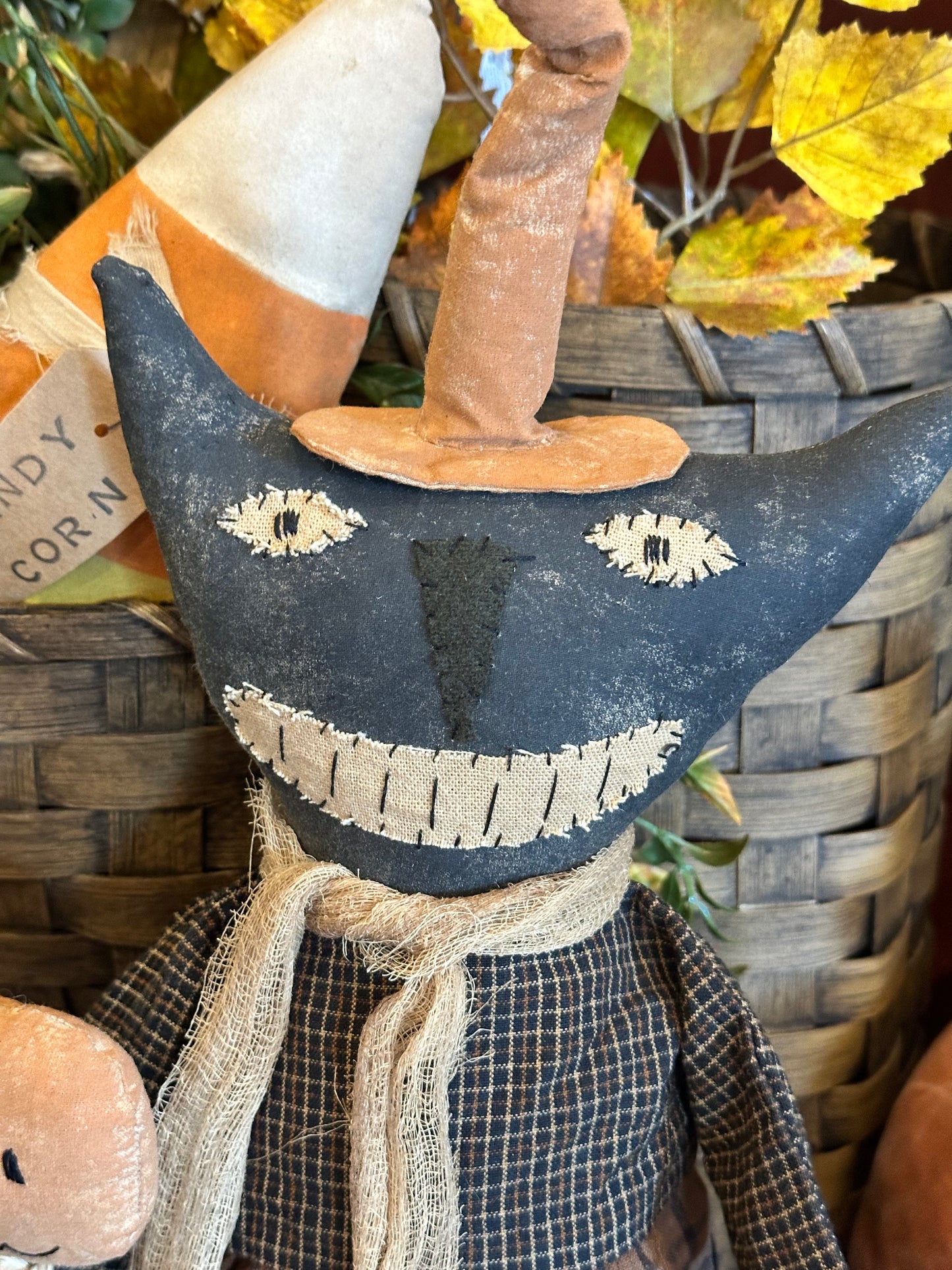 Maxine Stump Cat FALL