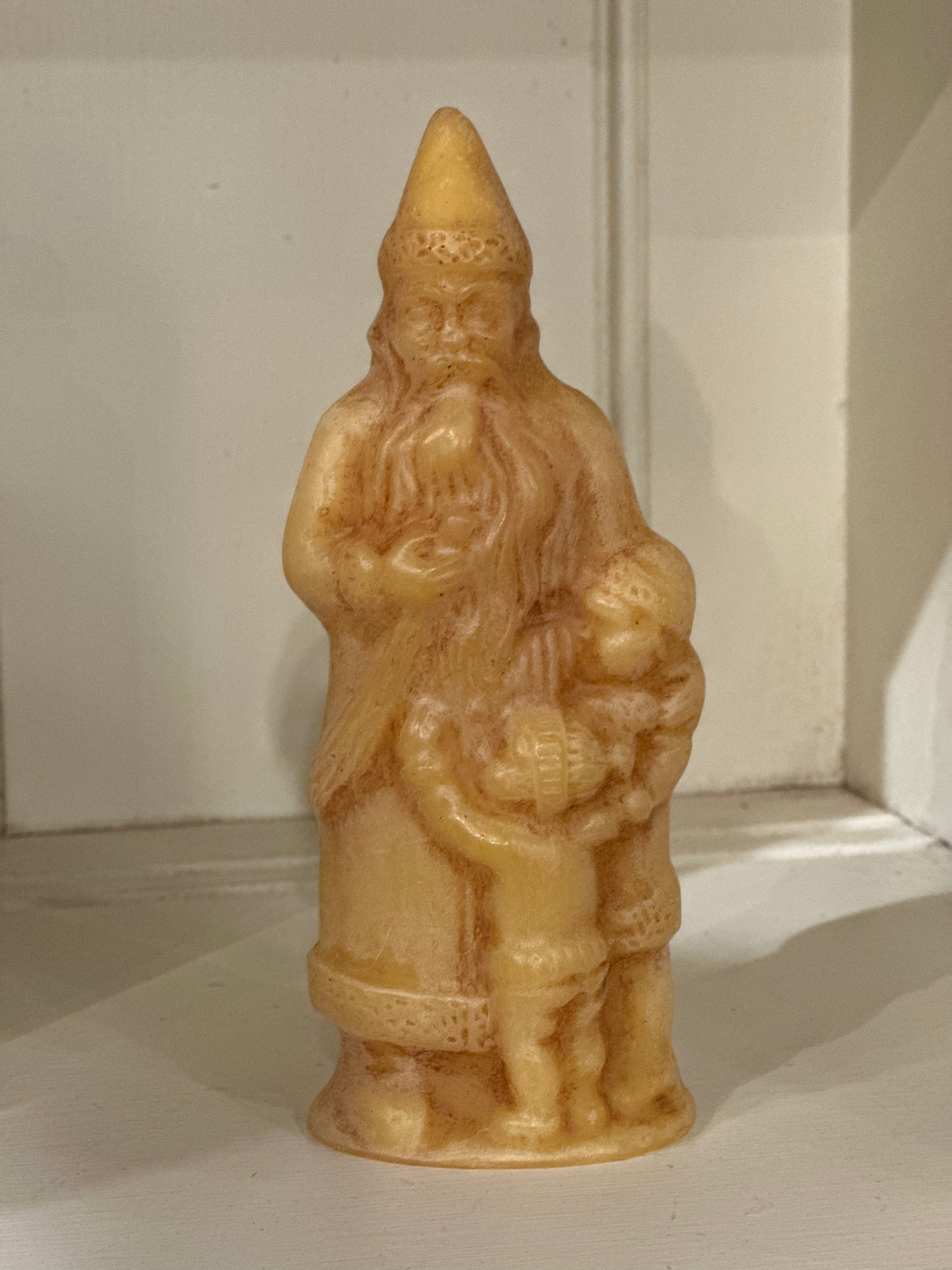 Cinnamon Beeswax Santa