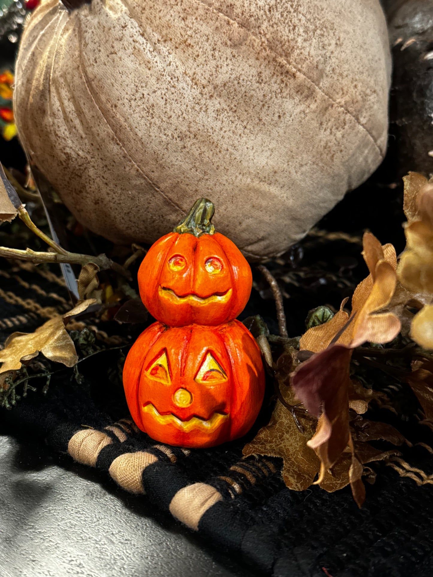 Stone Ridge Chalkware Stacked Jack-O-Lanterns