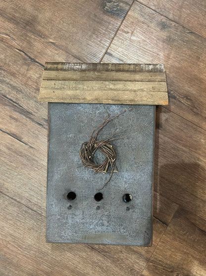 Primitive Birdhouses