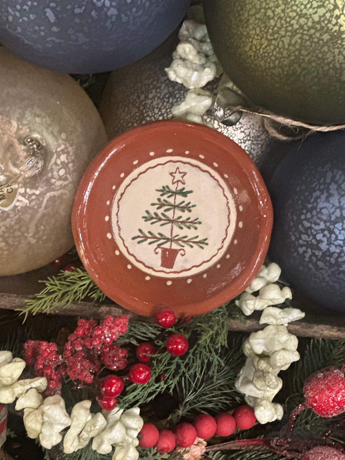 Red Oaks 4” Winter Plates