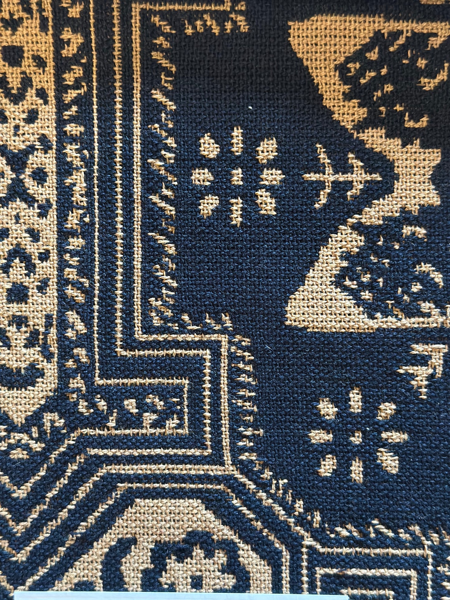 2120 Cambridge Mustard/Black Grade B