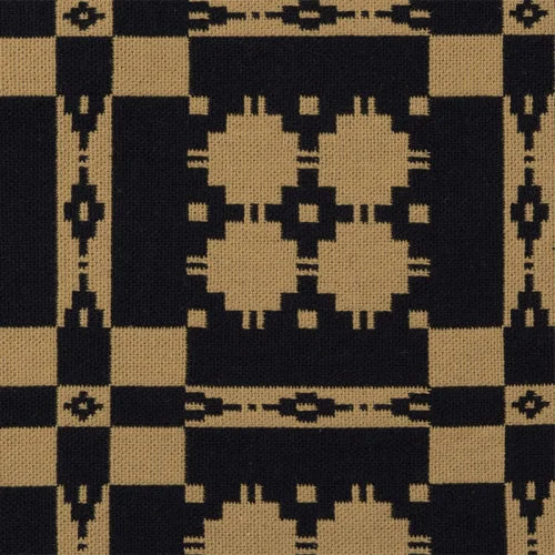 2044 Antique Star Ecru Black Grade B