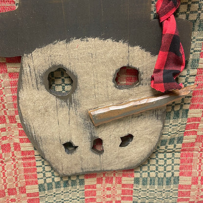 Hanging Snowman Face