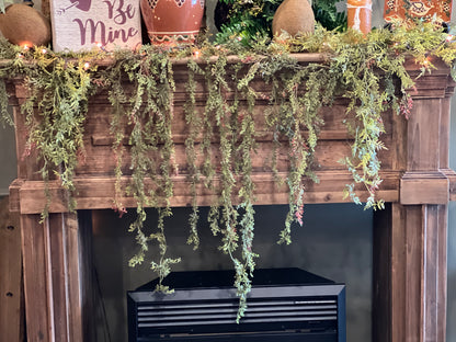 Mantel Garland