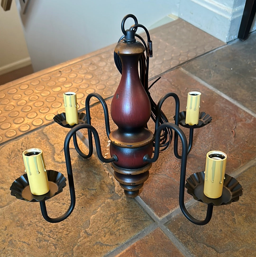 Katie’s Wood Abigail Chandelier